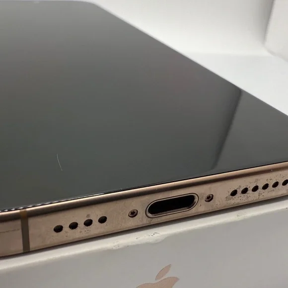 APPLE IPHONE 16 PRO MAX 256GB!